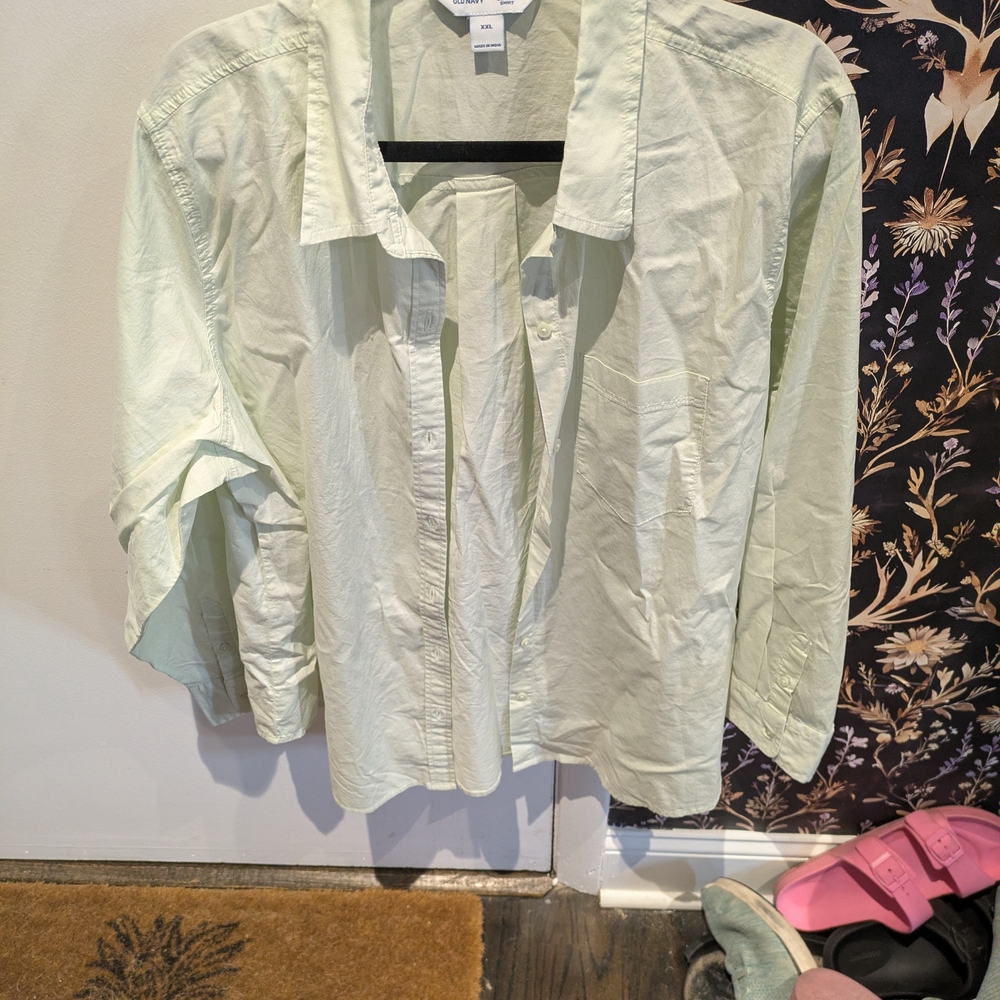 Old Navy Light Green Button Down Shirt